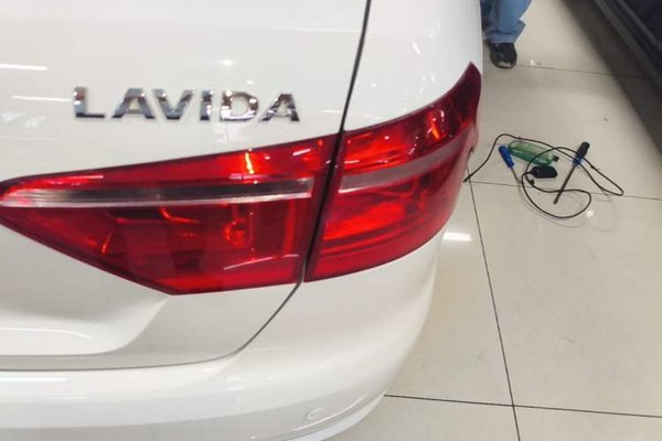 Volkswagen Lavida 2017, 111400 км, за 7200 USD - фото 7