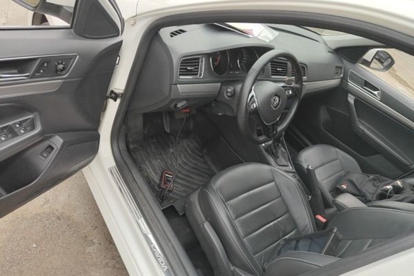Volkswagen Lavida 2017, 115200 км, за 7543 USD - фото 18