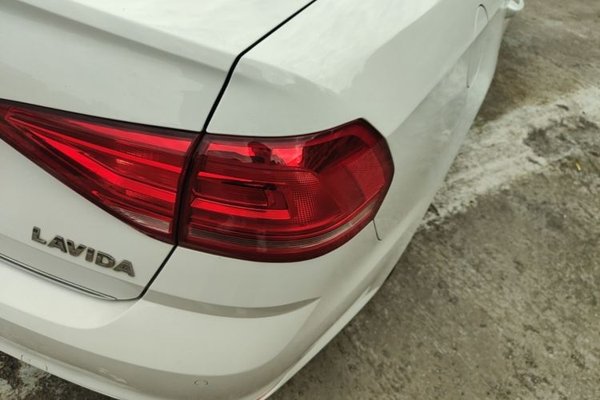Volkswagen Lavida 2017, 115200 км, за 7543 USD - фото 9