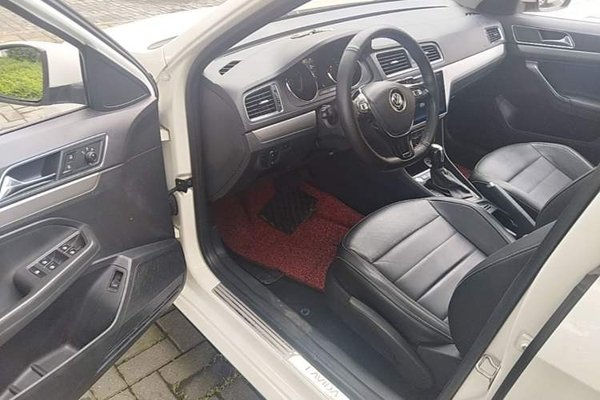 Volkswagen Lavida 2017, 131100 км, за 7365 USD - фото 18