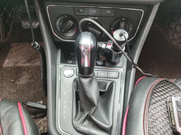 Volkswagen Lavida 2017, 152000 км, за 4315 USD - фото 15