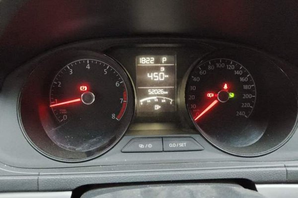 Volkswagen Lavida 2017, 52000 км, за 6986 USD - фото 12