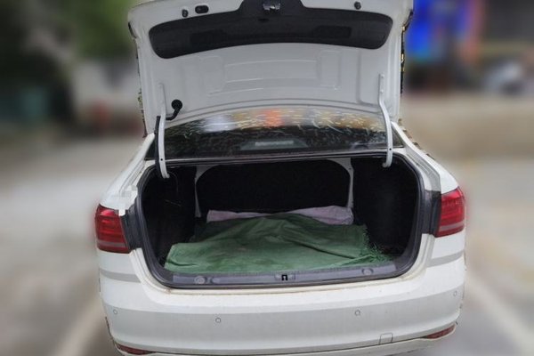 Volkswagen Lavida 2017, 52000 км, за 6986 USD - фото 20