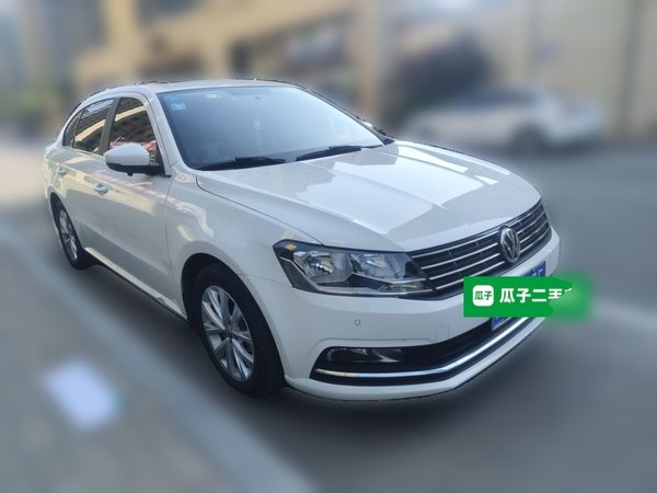 Volkswagen Lavida 2017, 55100 км, за 6288 USD