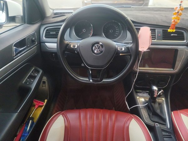 Volkswagen Lavida 2017, 55100 км, за 6288 USD - фото 11