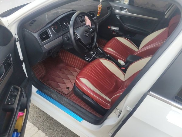 Volkswagen Lavida 2017, 55100 км, за 6288 USD - фото 16
