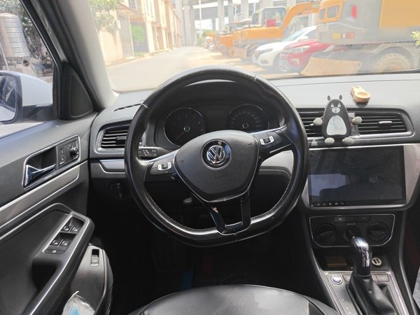 Volkswagen Lavida 2017, 62200 км, за 7165 USD - фото 7