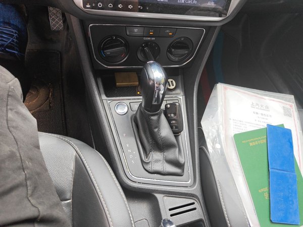 Volkswagen Lavida 2017, 62200 км, за 7165 USD - фото 11