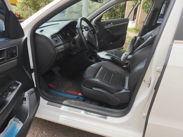 Volkswagen Lavida 2017, 62200 км, за 7165 USD - фото 12