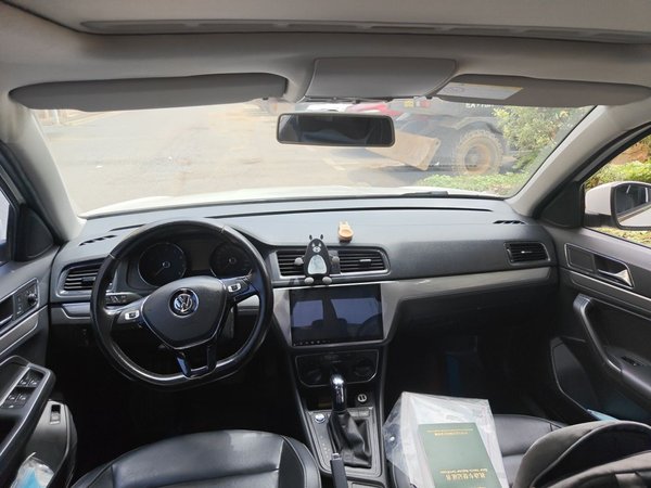 Volkswagen Lavida 2017, 62200 км, за 7165 USD - фото 15