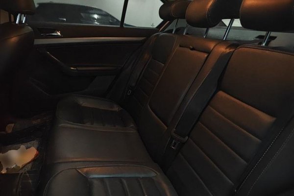 Volkswagen Lavida 2017, 72800 км, за 5929 USD