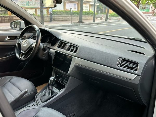 Volkswagen Lavida 2017, 93900 км, за 7798 USD - фото 13
