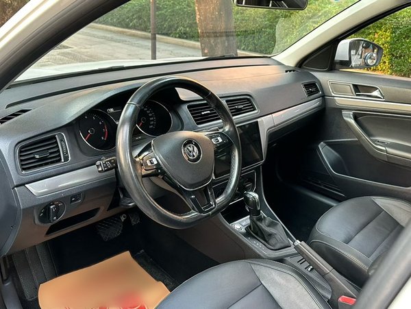 Volkswagen Lavida 2017, 93900 км, за 7798 USD - фото 12