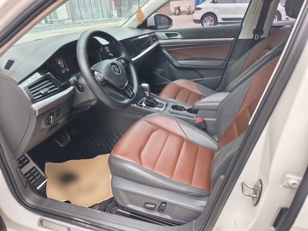 Volkswagen Lavida 2018, 110000 км, за 8872 USD - фото 18