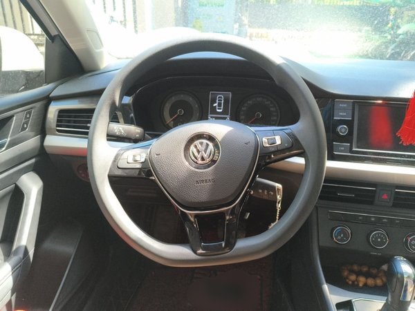 Volkswagen Lavida 2018, 23600 км, за 9076 USD - фото 9