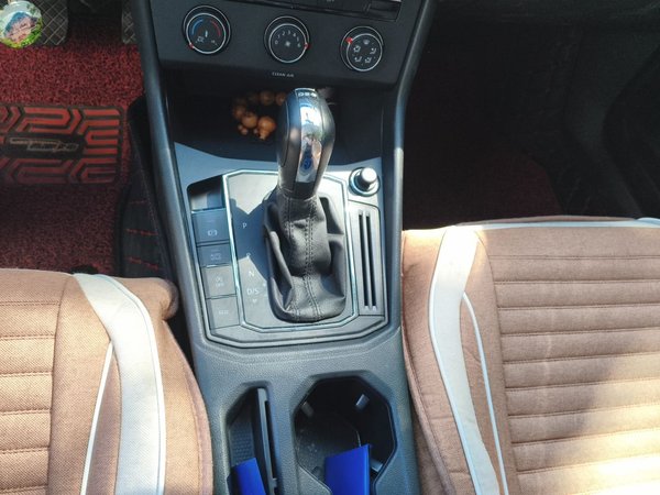 Volkswagen Lavida 2018, 23600 км, за 9076 USD - фото 13