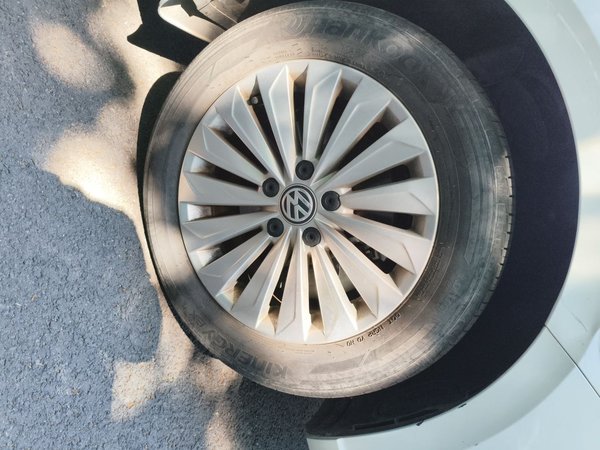 Volkswagen Lavida 2018, 23600 км, за 9076 USD - фото 8