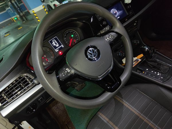 Volkswagen Lavida 2018, 36600 км, за 6895 USD - фото 11