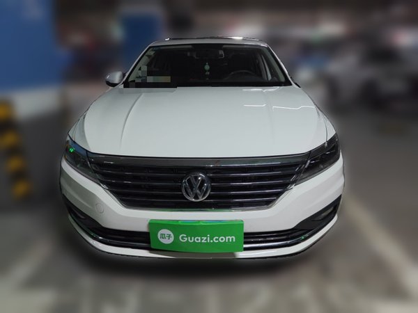 Volkswagen Lavida 2018, 36600 км, за 6895 USD