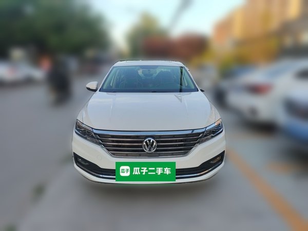 Volkswagen Lavida 2018, 72800 км, за 8145 USD