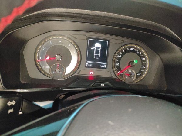 Volkswagen Lavida 2018, 72800 км, за 8145 USD - фото 12