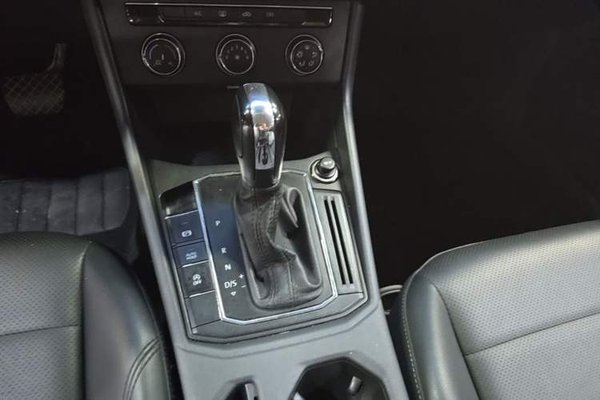 Volkswagen Lavida 2018, 84800 км, за 8946 USD - фото 17