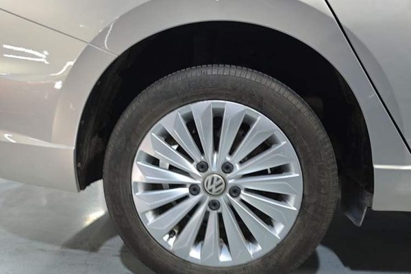 Volkswagen Lavida 2018, 84800 км, за 8946 USD - фото 10