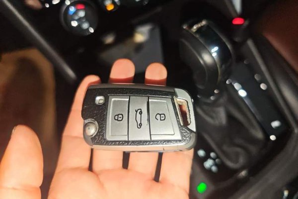 Volkswagen Lavida 2019, 150300 км, за 7323 USD - фото 20