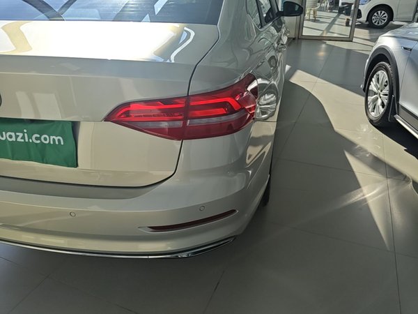 Volkswagen Lavida 2019, 90500 км, за 9551 USD - фото 7