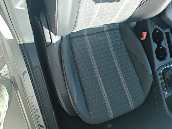 Volkswagen Lavida 2019, 90500 км, за 9551 USD - фото 23