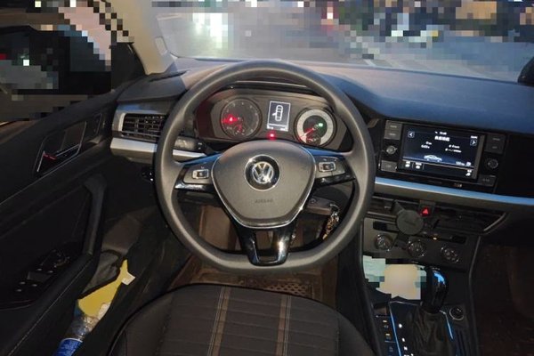 Volkswagen Lavida 2019, 39700 км, за 8378 USD - фото 10