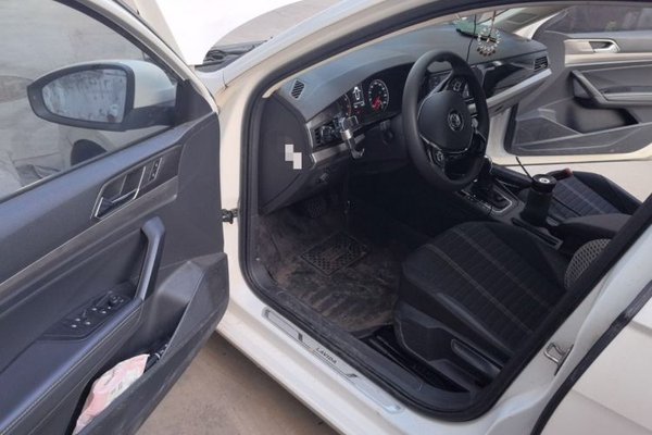 Volkswagen Lavida 2019, 42100 км, за 8478 USD - фото 17