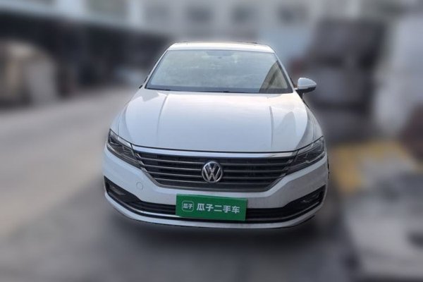 Volkswagen Lavida 2019, 42100 км, за 8478 USD