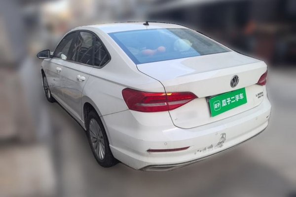 Volkswagen Lavida 2019, 42100 км, за 8478 USD