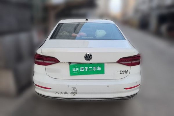 Volkswagen Lavida 2019, 42100 км, за 8478 USD