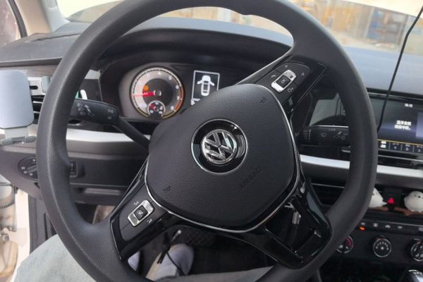 Volkswagen Lavida 2019, 42100 км, за 8478 USD - фото 11