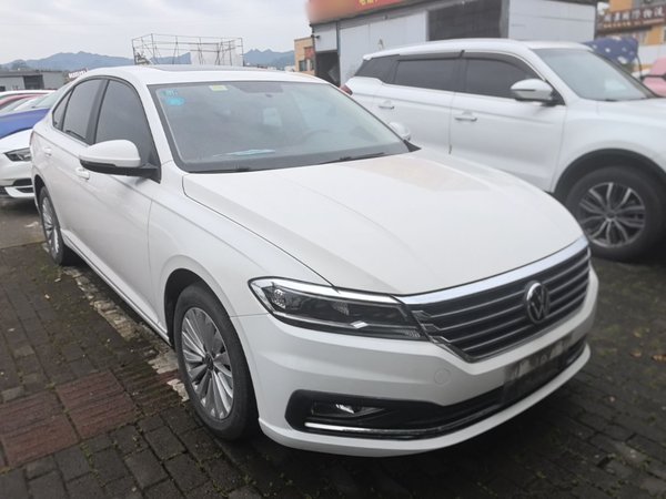 Volkswagen Lavida 2019, 69800 км, за 10272 USD