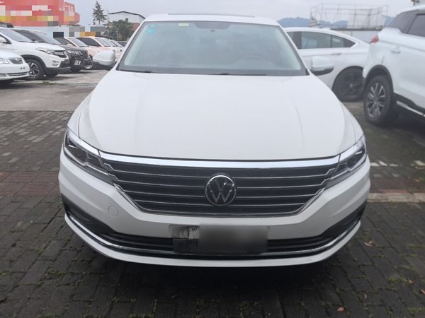Volkswagen Lavida 2019, 69800 км, за 10272 USD