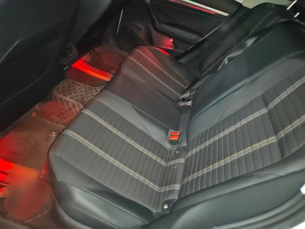 Volkswagen Lavida 2019, 74100 км, за 9425 USD - фото 20