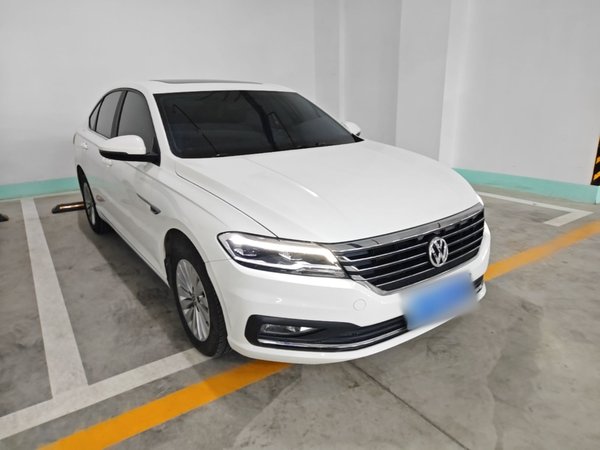 Volkswagen Lavida 2019, 74100 км, за 9425 USD