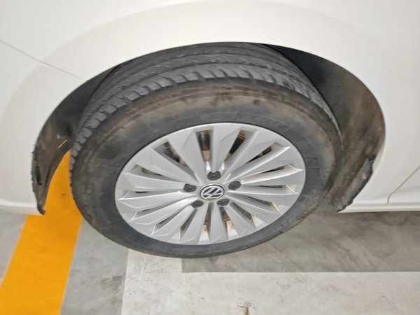 Volkswagen Lavida 2019, 74100 км, за 9425 USD - фото 8