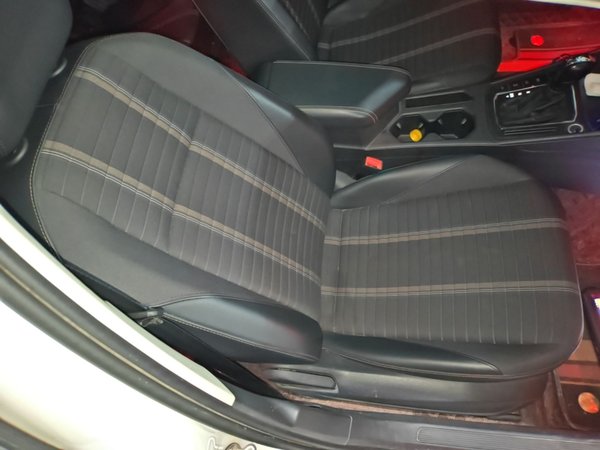 Volkswagen Lavida 2019, 74100 км, за 9425 USD - фото 23