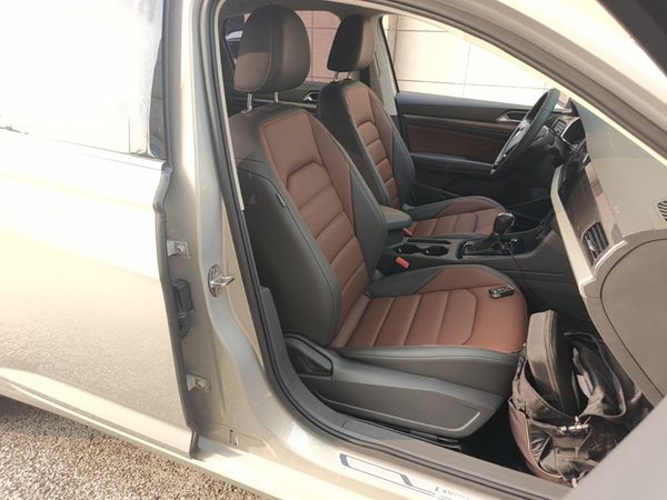 Volkswagen Lavida 2019, 68600 км, за 9736 USD - фото 23