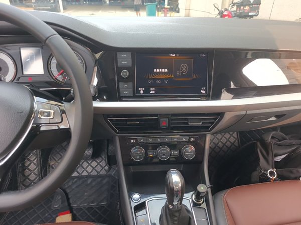 Volkswagen Lavida 2019, 68600 км, за 9736 USD - фото 16