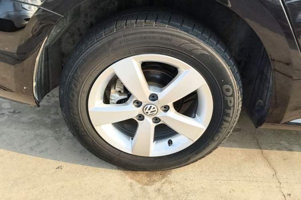 Volkswagen Lavida 2019, 30400 км, за 9112 USD - фото 11