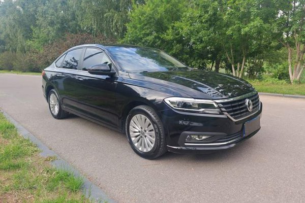 Volkswagen Lavida 2019, 69900 км, за 7988 USD