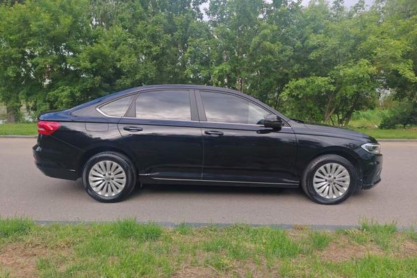 Volkswagen Lavida 2019, 69900 км, за 7988 USD