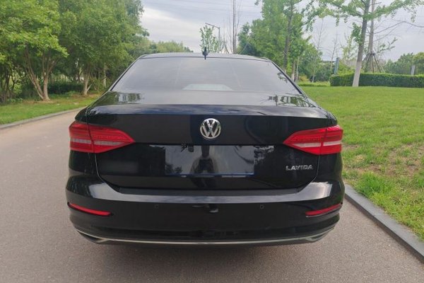 Volkswagen Lavida 2019, 69900 км, за 7988 USD - фото 6