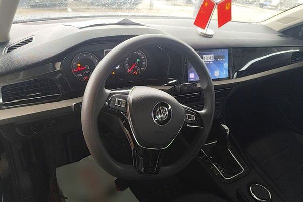 Volkswagen Lavida 2019, 75000 км, за 8584 USD - фото 12