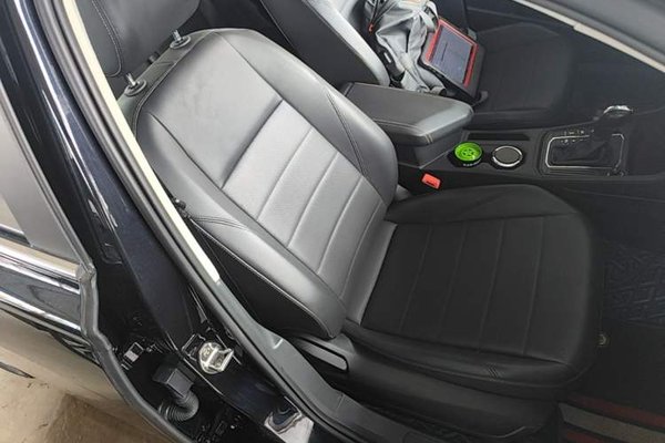 Volkswagen Lavida 2019, 75000 км, за 8584 USD - фото 19